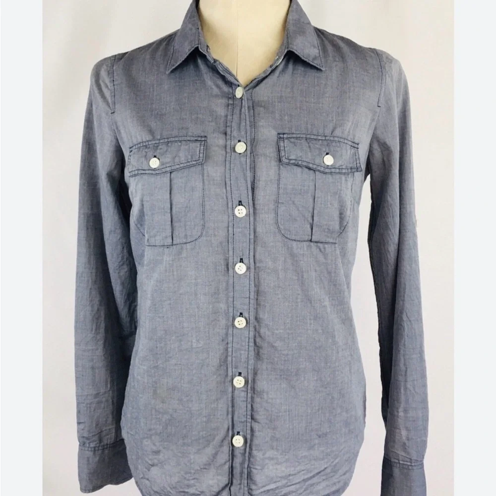 J. Crew The Perfect Shirt Grey Chambray Button Down Shirt Size Medium.